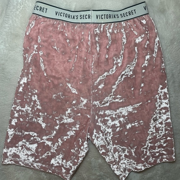 Victoria’s Secret crushed velvet pink biker shorts - Picture 4 of 4